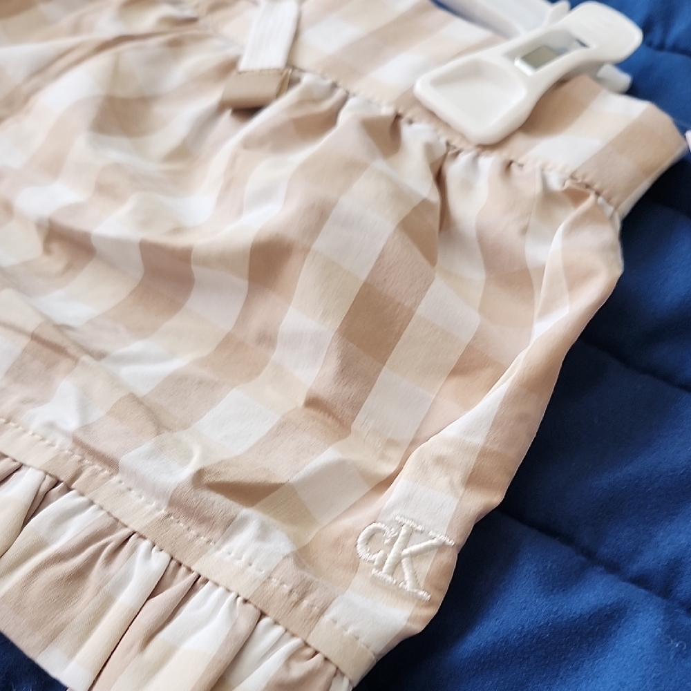 Calvin Klein Jeans White Ruffled Top with Tan Checkered Shorts - Picture 4 of 7
